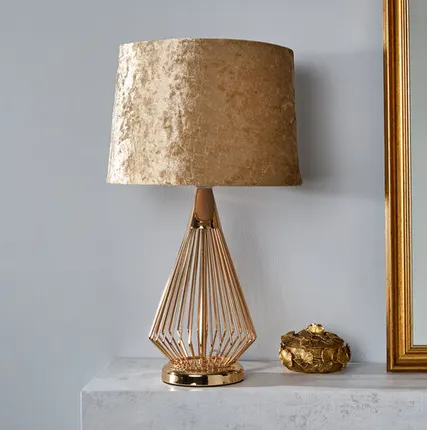 Фото №0 Лампа Michaela