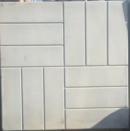 Фото №0 Плитка Тротуарная "12 кирпичей" 500*500 мм