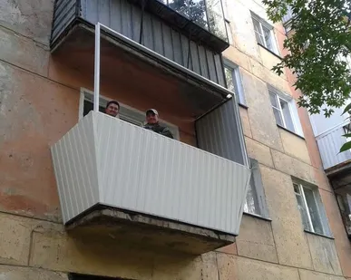 фото Установка окон балконов