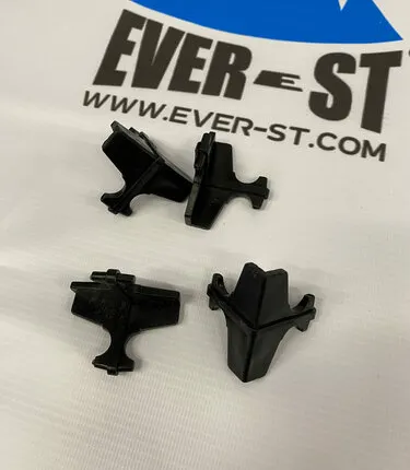 Фото №0 Соединители стоек стеллажей Everest Beamy (4 шт)