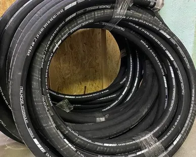 фото Рукав для подачи сухой смеси 50,0х8,5 40bar (с С-типа соед. бухта 20м)