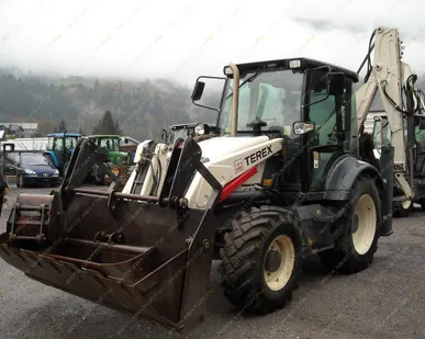 фото Аренда экскаватора-погрузчика Terex 860SX, Москва