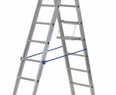 фото Лестница двухсекционная 2х9, Н=3,95