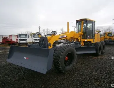 фото Автогрейдер XCMG GR180
