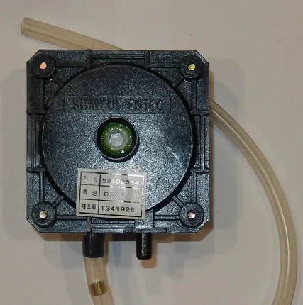 Фото №0 Датчик давления воздуха C35-41,ESR-2.30-35,PL3.30-35 Daesung