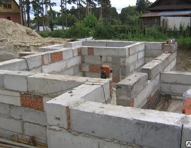 фото Монтаж  Ж/Б фундамента