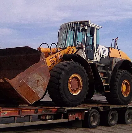 Фото №0 Перегружатель Liebherr
L 574