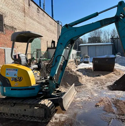 Фото №0 Мини-экскаватор гусеничный Kubota U30 планировщик