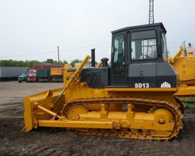 фото Бульдозер SHANTUI SD13 (двигатель Shangchai-по лиц/ CATERPILLAR),вес 14,9тн