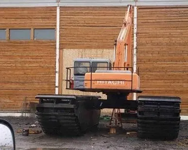 фото Понтоны для экскаватора Hitachi ZX200 Pilemaster