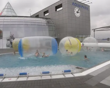 фото Водная труба WATER TUBE