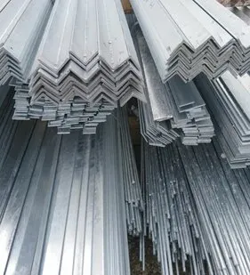 фото Полоса стальная 4*40*6000 оцинкованная