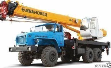 фото Эвакуация автомобиля автокраном Урал