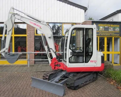 фото Аренда мини-экскаватора Takeuchi TB 135, Москва