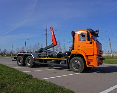фото Мусоровоз Камаз 6520 с крюковым погрузчиком Gartek GP22 L59 в Москве