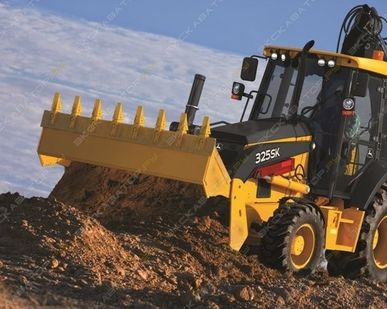 фото Аренда экскаватора-погрузчика JOHN DEERE 325K AC, Пермь