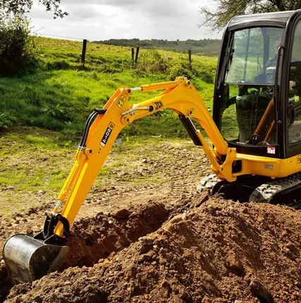 Фото №0 Услуги мини-экскаватора гусеничного Hitachi 330