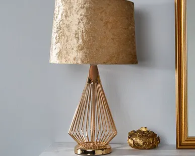 фото Лампа Michaela