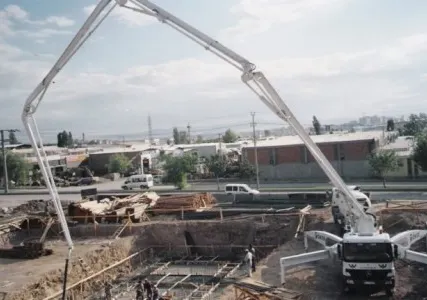 Фото №0 Автобетононасос смеситель LIEBHERR THP 160H