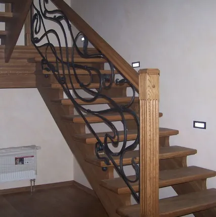 Фото №0 Лестничные маршы из ценных пород дерева