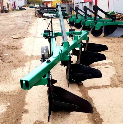 Фото №0 Плуг четырехкорпусный навесной ПЛН 4-35 с предплужниками