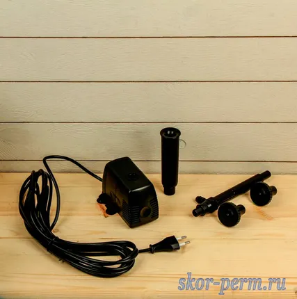 Фото №1 Фонтан для садового водоема HJ-943 (16 Вт, 800 л/ч, h=1,3 м, шнур 10 м)