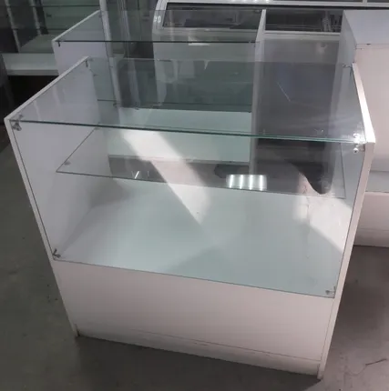 Фото №0 Прилавок стекло б.у.