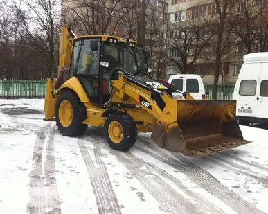 фото Услуги экскаватора-погрузчика