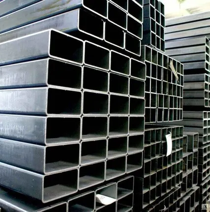 Фото №0 Труба профильная низколегированная прямоугольная 200х100 мм стенка 7 мм 09Г2С ГОСТ 8645-68 12 м