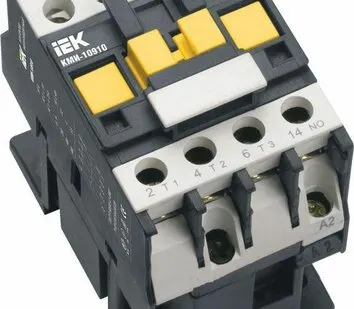 фото Контактор КМИ-11810 18А 230В/АС3 1НО IEK KKM11-018-230-10