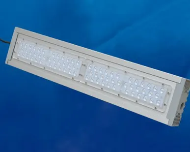 фото Светильник уличный ULV-R24J-120W/5000К IP65 SILVER Светильник светодиодный уличный консольный. Белый свет (5000К). Угол 150x40 градусов. TM Uniel.
