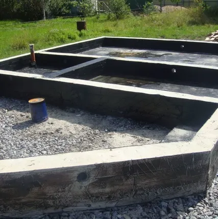 Фото №0 Фундамент железобетонный ленточный