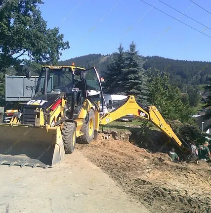 Фото №0 Аренда экскаватора-погрузчика Caterpillar 428E, Ярославль