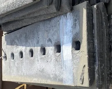 фото Нож ср.Т20/25 46-93-22-01 (7 отв.) (450-500HB) импорт для техники Четра (Промтрактор)