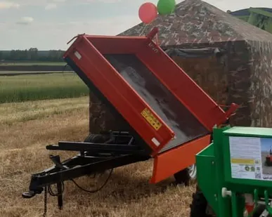 фото Полуприцеп тракторный самосвальный Уралец 1.5т