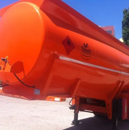 Фото №0 Полуприцеп - бензовоз Oztas Trailer объем 28м3, 4 секции.
в