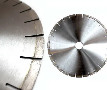 Фото №0 Отрезной диск по граниту диаметр 450мм.Высота алмазной кромки 12мм,толщина