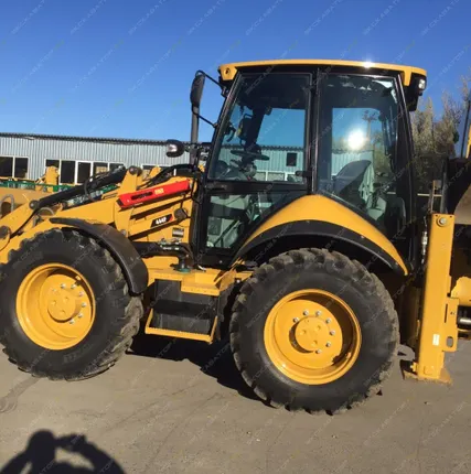Фото №0 Аренда экскаватора-погрузчика Caterpillar 444F, Ростов-на-Дону