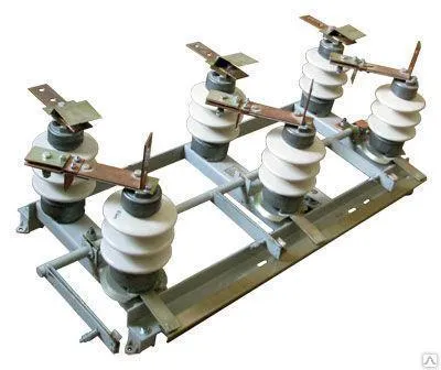 Фото №0 Разъединитель РЛНД-1-10II/400А 10кВ УХЛ1 с приводом КЗНВА