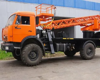 фото Аренда автовышки 25 метров (вездеход)