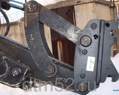 фото Быстросъемный механизм Quick Coupler (Квик-каплер) на Hidromek 102B