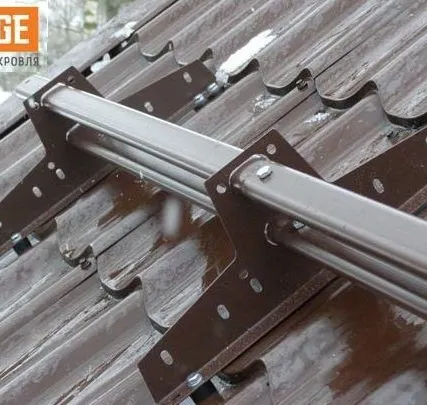 Фото №0 Элементы безопасности кровли ограждение