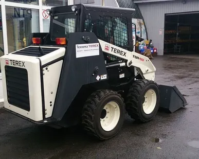 фото Мини-погрузчик TEREX TSR50