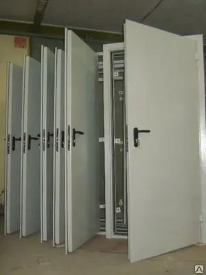 Фото №0 Дверь противопожарная металлическая ДПМ-2