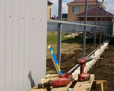 фото Забор из профнастила