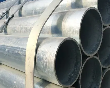 фото Опорные оцинкованные столбы