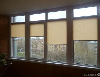 фото Теплое остекление лоджии из пластикового профиля