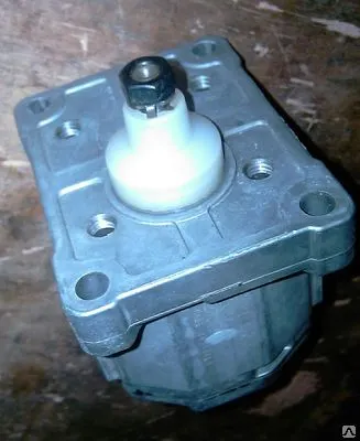Фото №0 Насос шестеренный SNP1/1,2 S CO01, SNP1NN/1,2 Зауэр Данфосс, Sauer-Danfoss