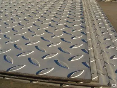 Фото №0 Лист рифленый 4х1500х6000 чечев/ромб