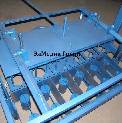 Фото №0 Оборудование для производства кирпичей ПР-9